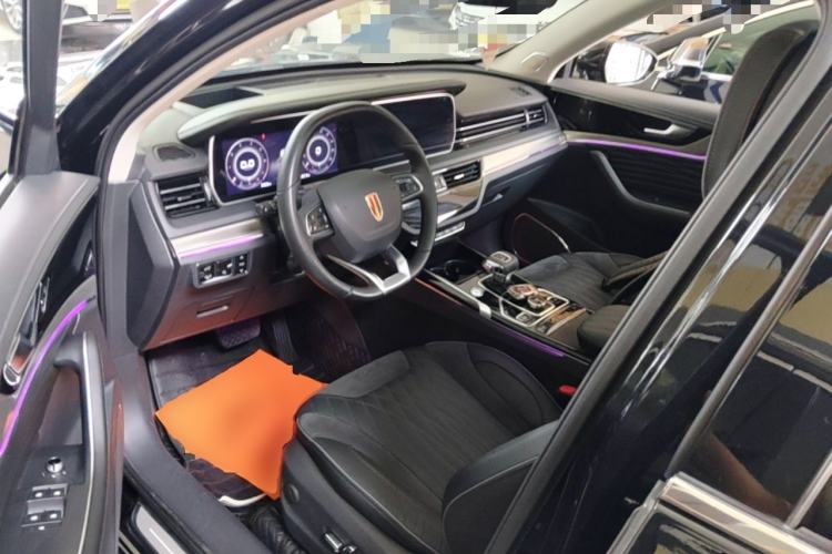 Used Hongqi HS5 2022 Revised Version 2.0T Smart Connect Flagship Edition Driver Seat