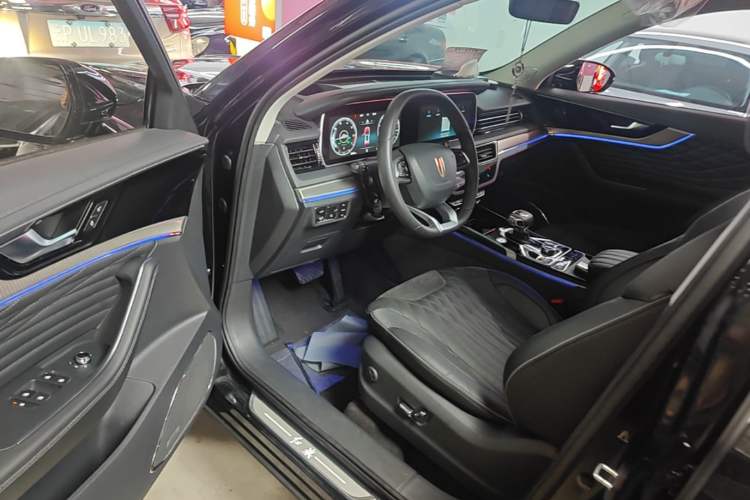 Used Hongqi HS5 2022 Revised Version 2.0T Smart Connect Flagship Edition Driver Seat