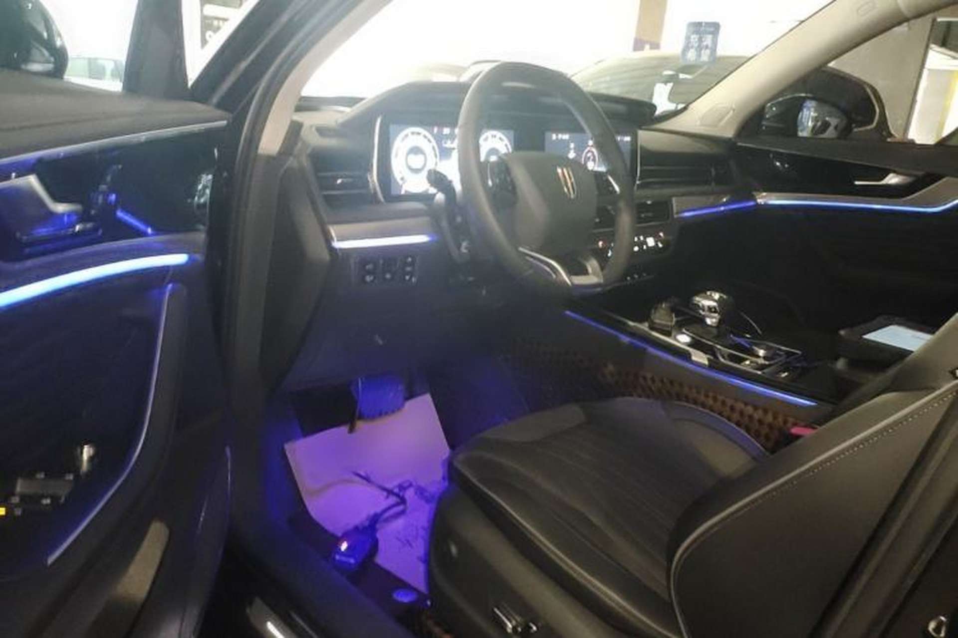Used Hongqi HS5 2022 2.0T Smart Connect Flagship All-Wheel-Drive Version Driver Seat