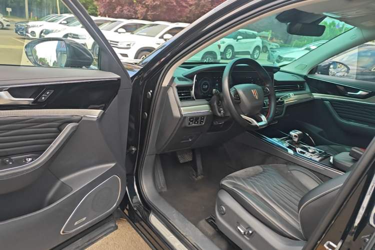 Used Hongqi HS5 2022 Facelifted Version 2.0T Smart Connect Flagship All-Wheel-Drive Edition Driver Seat