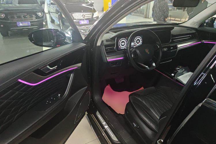 Used Hongqi HS5 2022 Revised Version 2.0T Smart Connect Flagship Edition Driver Seat