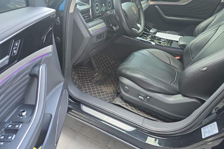Used Hongqi HS5 2022 Revised Version 2.0T Smart Connect Flagship Edition Driver Seat