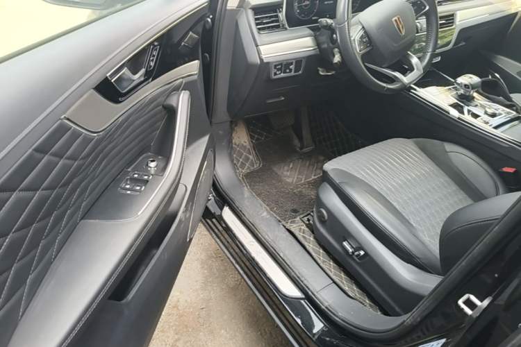Used Hongqi HS5 2022 2.0T Smart Connect Flagship Edition Driver Seat
