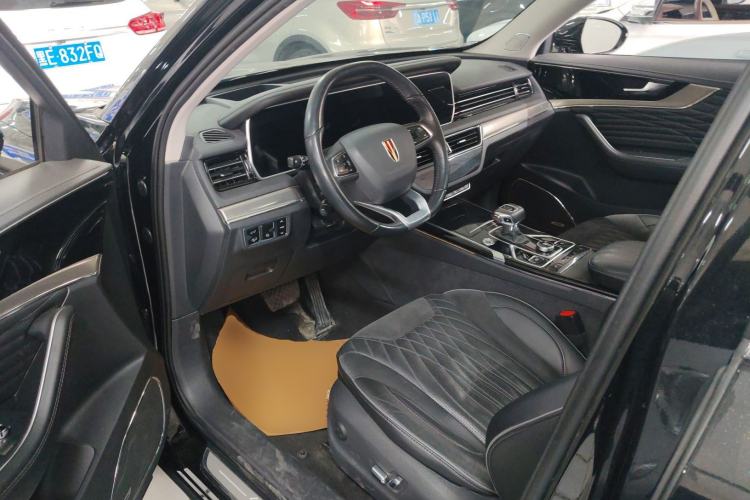 Used Hongqi HS5 2022 Revised Version 2.0T Smart Connect Flagship Edition Driver Seat