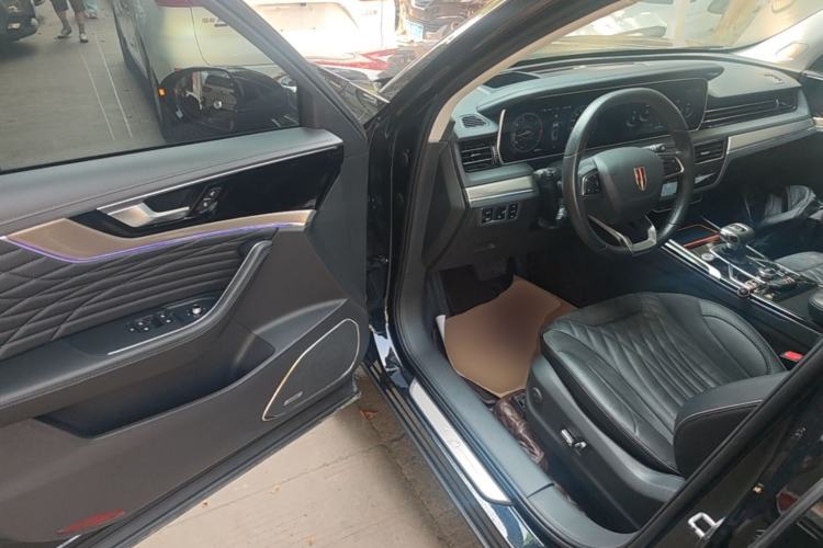 Used Hongqi HS5 2022 Revised Version 2.0T Smart Connect Flagship Edition Driver Seat