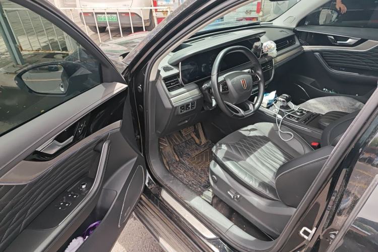 Used Hongqi HS5 2022 Revised Version 2.0T Smart Connect Flagship Edition Driver Seat