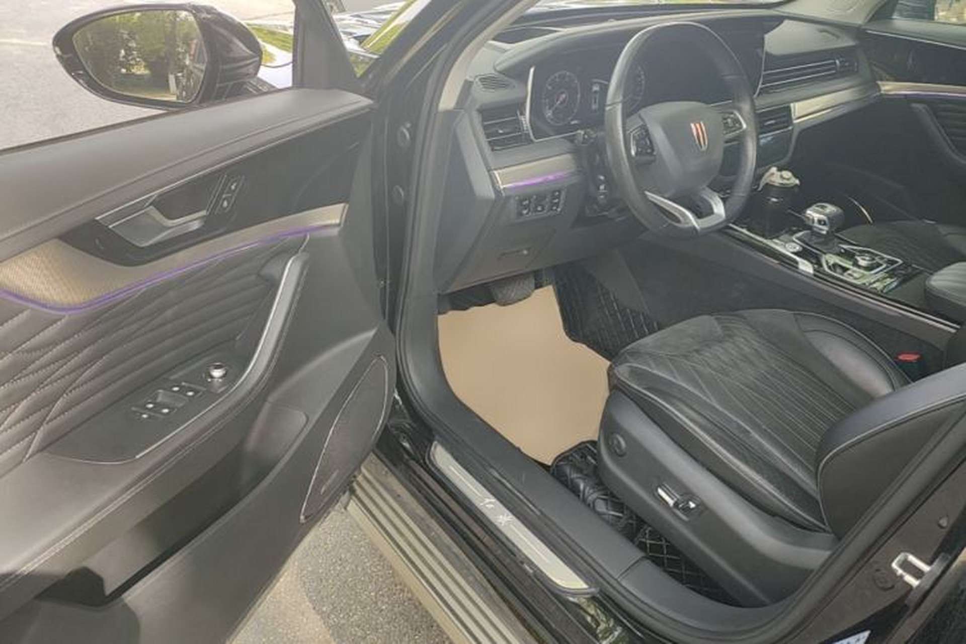 Used Hongqi HS5 2022 Revised Version 2.0T Smart Connect Flagship Edition Driver Seat