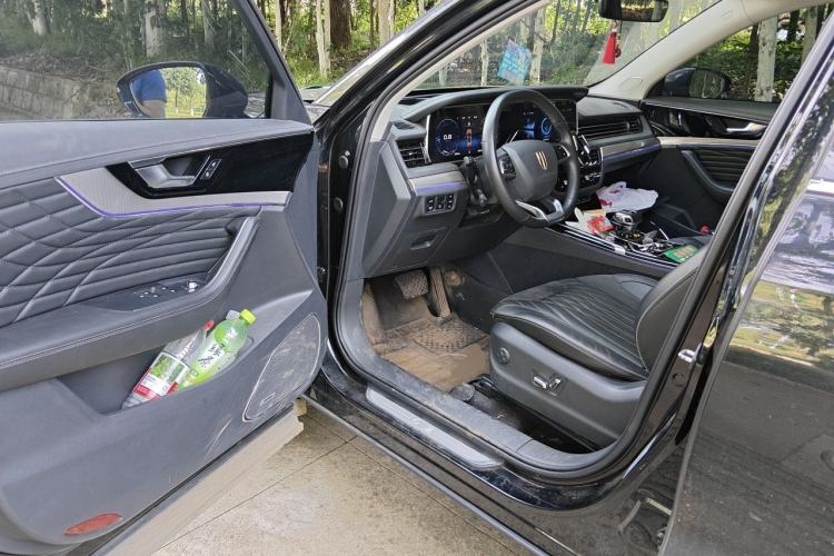 Used Hongqi HS5 2022 Revised Version 2.0T Smart Connect Flagship Edition Driver Seat