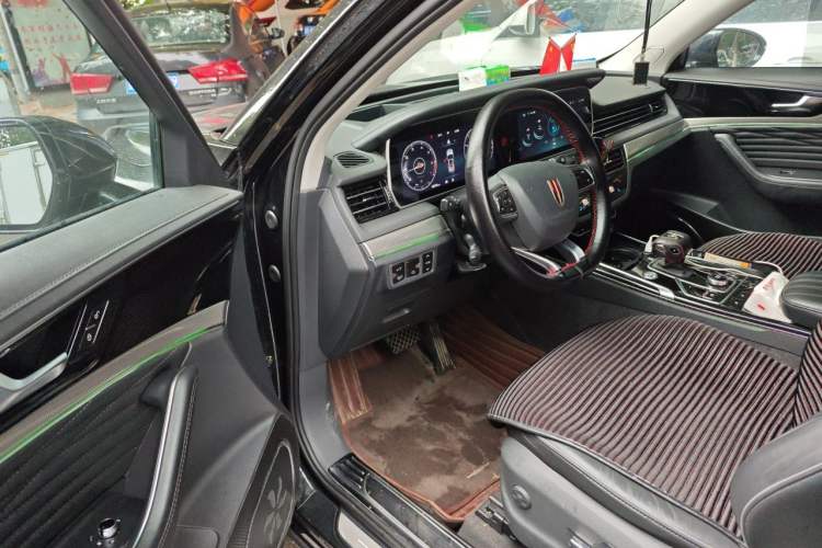 Used Hongqi HS5 2022 Facelifted Version 2.0T Smart Connect Flagship All-Wheel-Drive Edition Driver Seat