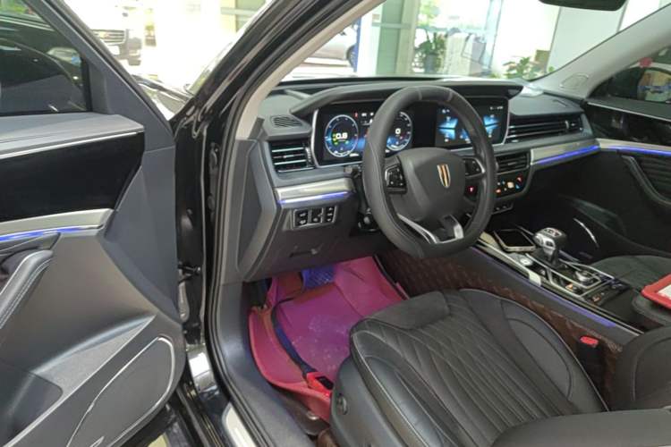 Used Hongqi HS5 2022 Facelifted Version 2.0T Smart Connect Flagship All-Wheel-Drive Edition Driver Seat