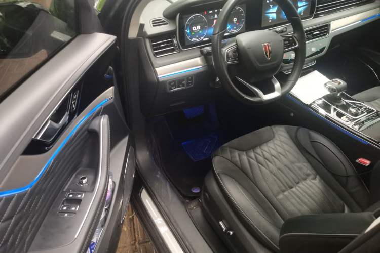 Used Hongqi HS5 2022 Revised Version 2.0T Smart Connect Flagship Edition Driver Seat