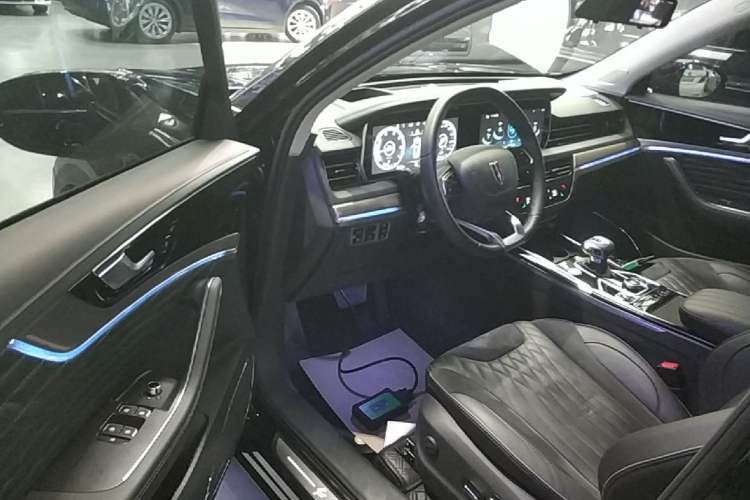 Used Hongqi HS5 2022 2.0T Smart Connect Flagship Enjoyment Purchase Edition Driver Seat