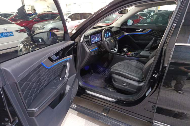 Used Hongqi HS5 2022 Revised Version 2.0T Smart Connect Flagship Edition Driver Seat