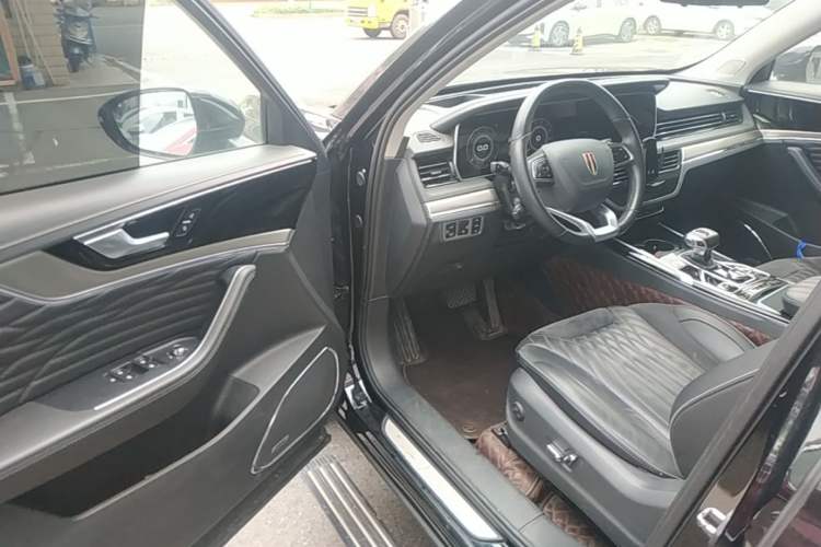 Used Hongqi HS5 2022 Revised Version 2.0T Smart Connect Flagship Edition Driver Seat