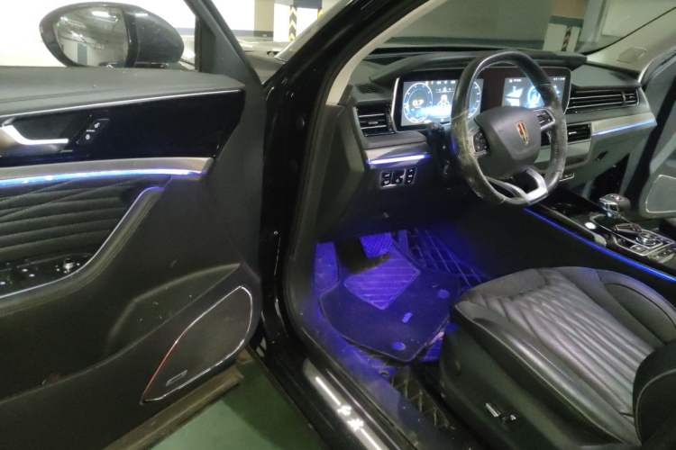 Used Hongqi HS5 2022 2.0T Smart Connect Flagship All-Wheel-Drive Version Driver Seat