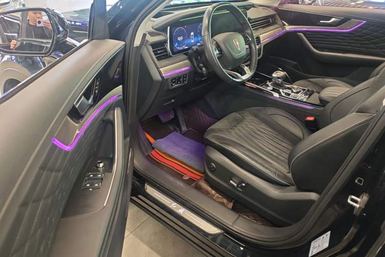 Used Hongqi HS5 2022 Revised Version 2.0T Smart Connect Flagship Edition Driver Seat