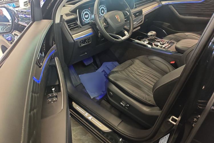 Used Hongqi HS5 2022 Revised Version 2.0T Smart Connect Flagship Edition Driver Seat
