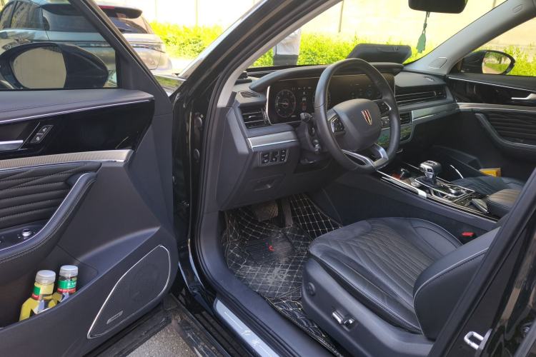 Used Hongqi HS5 2022 2.0T Smart Connect Flagship All-Wheel-Drive Version Driver Seat