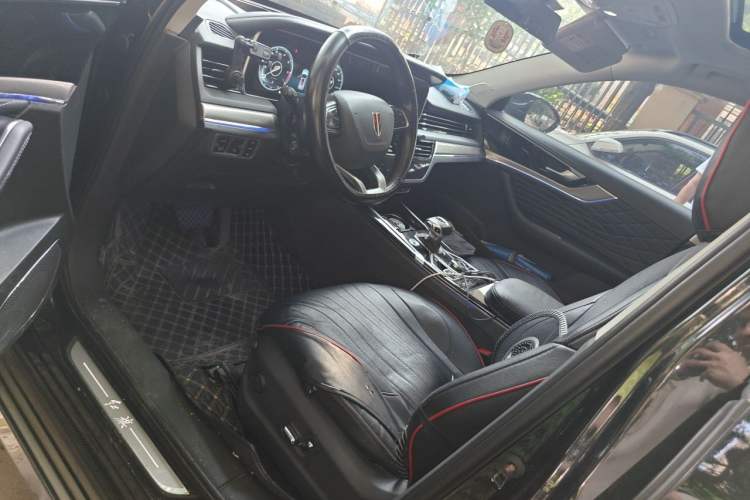 Used Hongqi HS5 2022 Revised Version 2.0T Smart Connect Flagship Edition Driver Seat