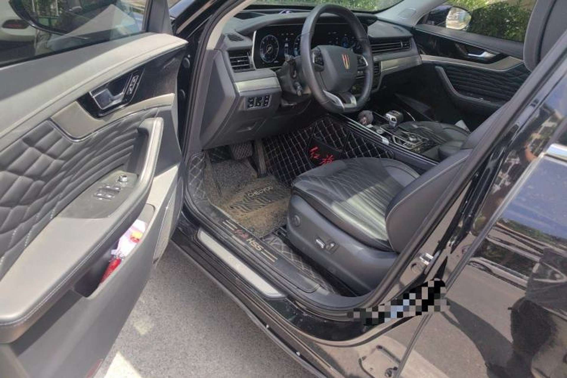 Used Hongqi HS5 2022 2.0T Smart Connect Flagship All-Wheel-Drive Version Driver Seat
