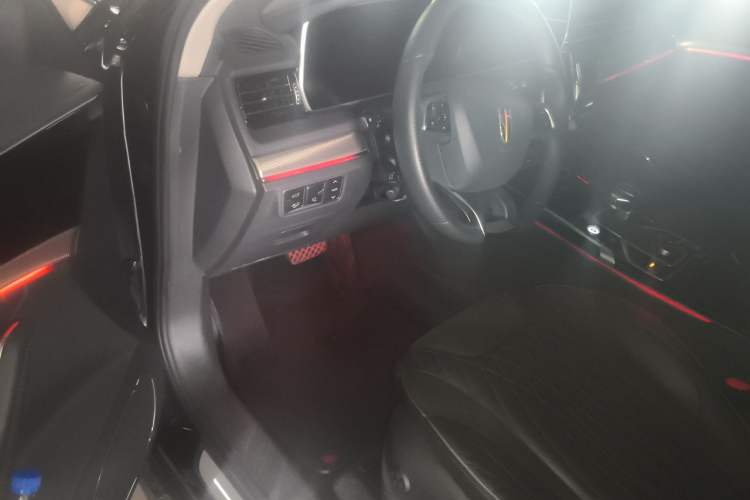 Used Hongqi HS5 2022 Facelifted Version 2.0T Smart Connect Flagship All-Wheel-Drive Edition Driver Seat