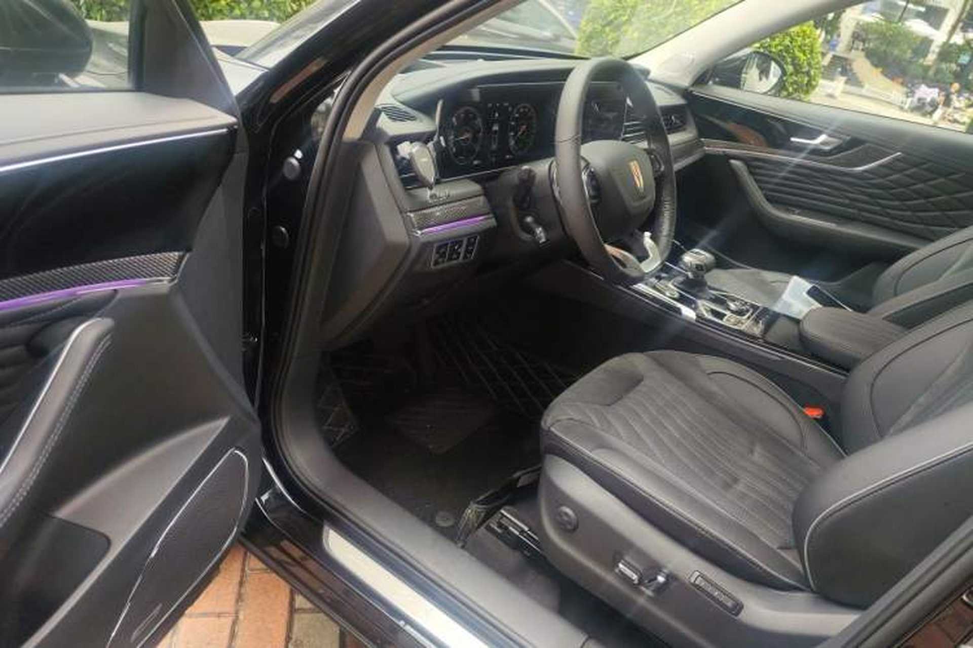Used Hongqi HS5 2022 2.0T Smart Connect Flagship All-Wheel-Drive Version Driver Seat