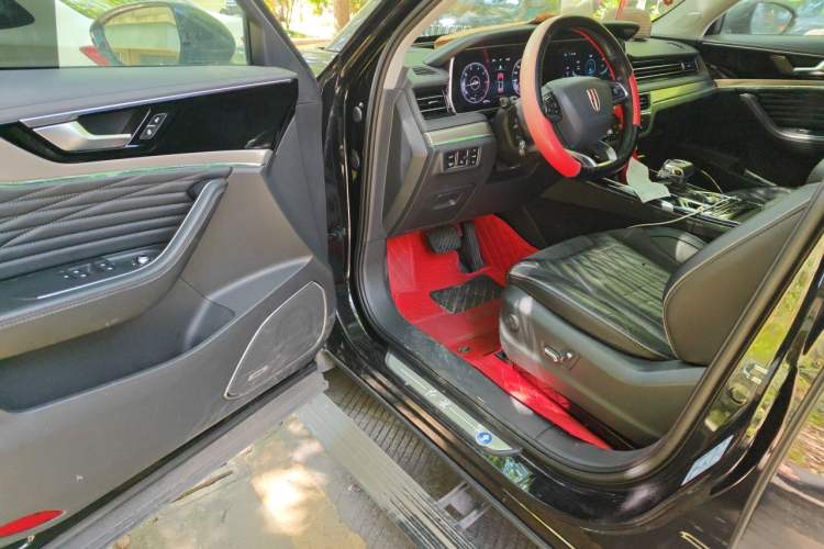 Used Hongqi HS5 2022 Revised Version 2.0T Smart Connect Flagship Edition Driver Seat