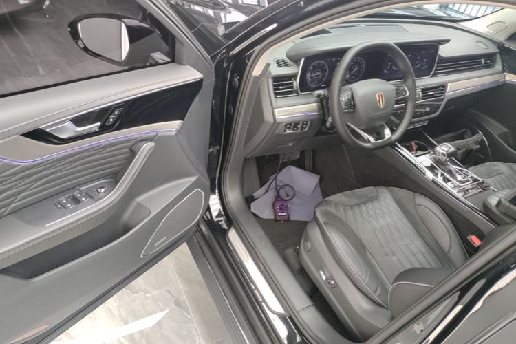 Used Hongqi HS5 2022 Revised Version 2.0T Smart Connect Flagship Edition Driver Seat