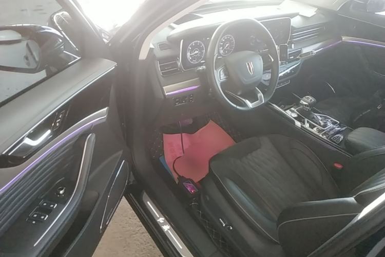 Used Hongqi HS5 2022 Revised Version 2.0T Smart Connect Flagship Edition Driver Seat