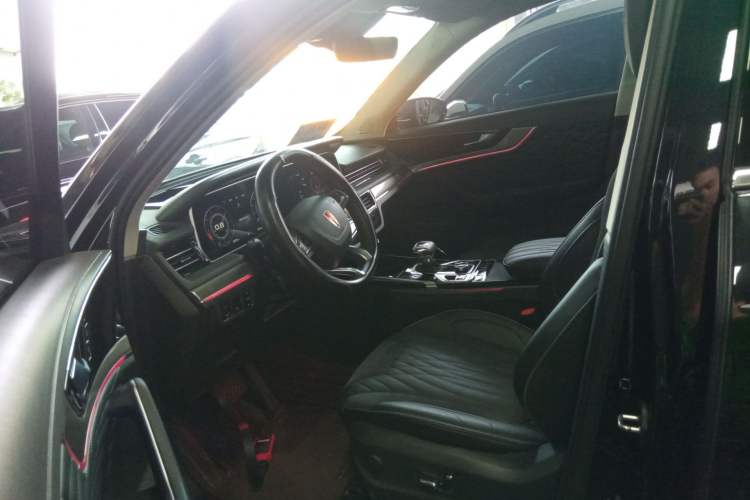 Used Hongqi HS5 2022 Revised Version 2.0T Smart Connect Flagship Edition Driver Seat