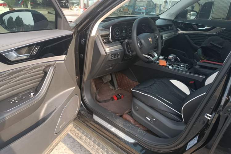 Used Hongqi HS5 2022 Revised Version 2.0T Smart Connect Flagship Edition Driver Seat
