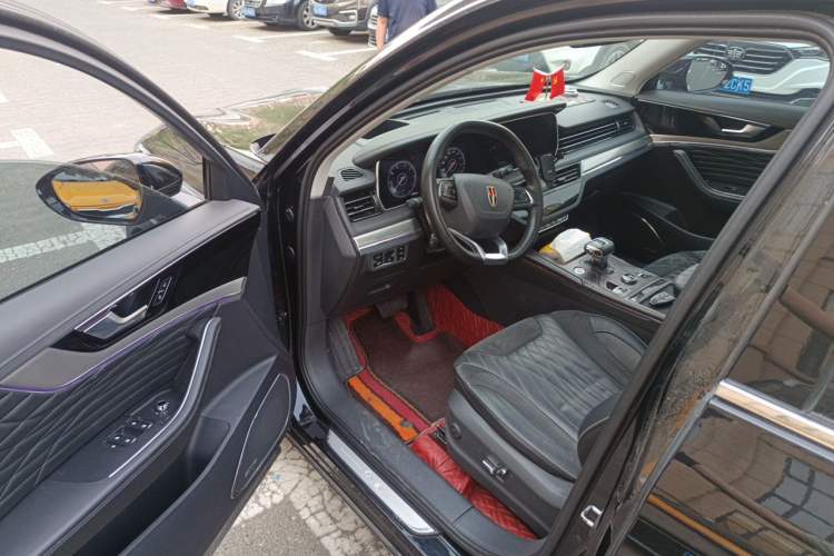 Used Hongqi HS5 2022 Revised Version 2.0T Smart Connect Flagship Edition Driver Seat