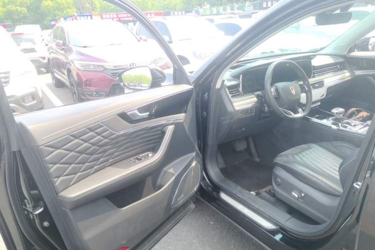 Used Hongqi HS5 2022 Revised Version 2.0T Smart Connect Flagship Edition Driver Seat