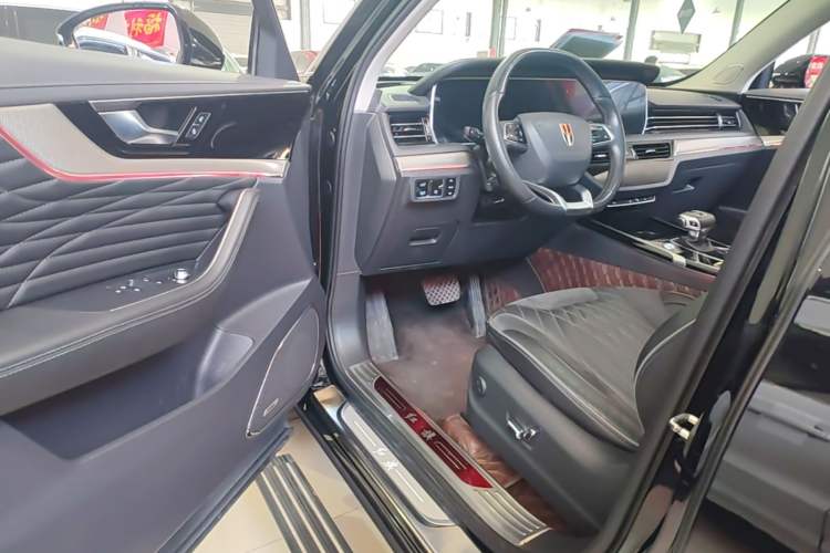 Used Hongqi HS5 2022 Facelifted Version 2.0T Smart Connect Flagship All-Wheel-Drive Edition Driver Seat