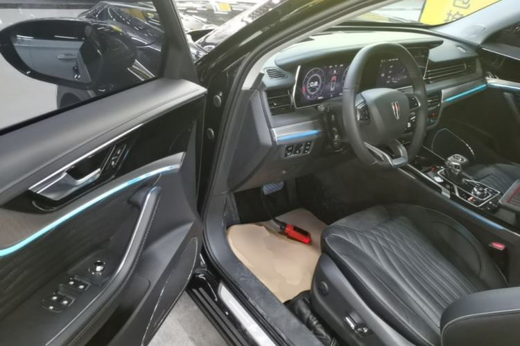 Used Hongqi HS5 2022 Revised Version 2.0T Smart Connect Flagship Edition Driver Seat