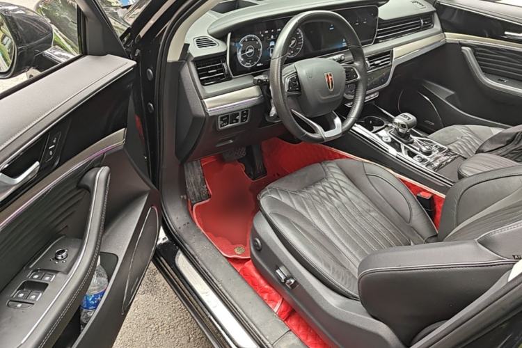 Used Hongqi HS5 2022 Revised Version 2.0T Smart Connect Flagship Edition Driver Seat