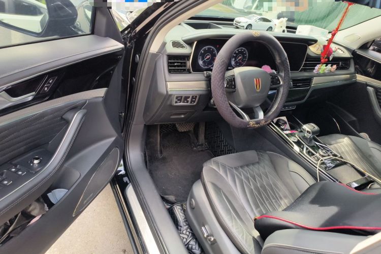 Used Hongqi HS5 2022 Revised Version 2.0T Smart Connect Flagship Edition Driver Seat