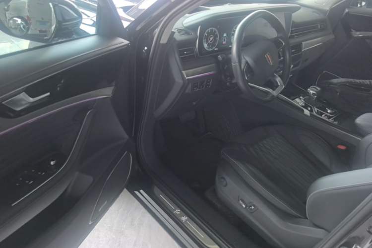 Used Hongqi HS5 2022 Facelifted Version 2.0T Smart Connect Flagship All-Wheel-Drive Edition Driver Seat