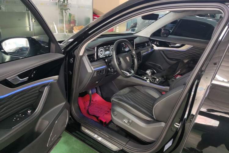 Used Hongqi HS5 2022 Facelifted Version 2.0T Smart Connect Flagship All-Wheel-Drive Edition Driver Seat
