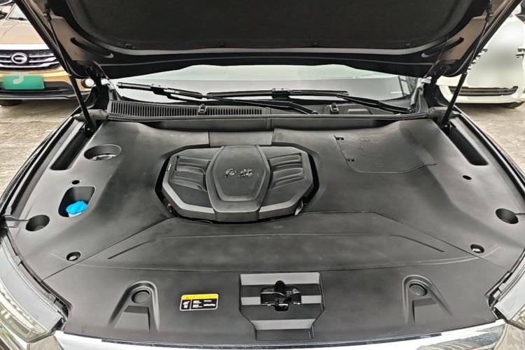 Used Hongqi HS5 2022 Revised Version 2.0T Smart Connect Flagship Edition Engine Bay