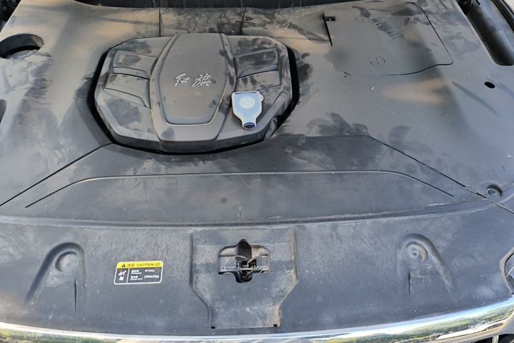 Used Hongqi HS5 2022 2.0T Smart Connect Flagship Edition Engine Bay