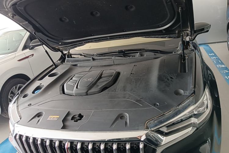 Used Hongqi HS5 2022 Revised Version 2.0T Smart Connect Flagship Edition Engine Bay