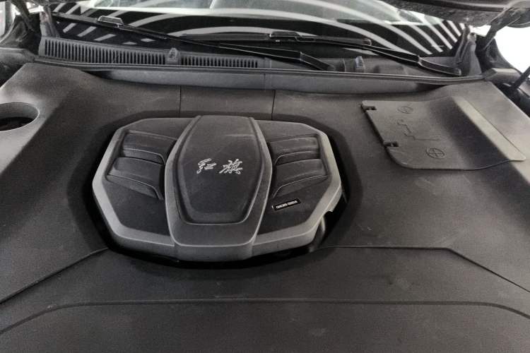 Used Hongqi HS5 2022 2.0T Smart Connect Flagship Edition Engine Bay