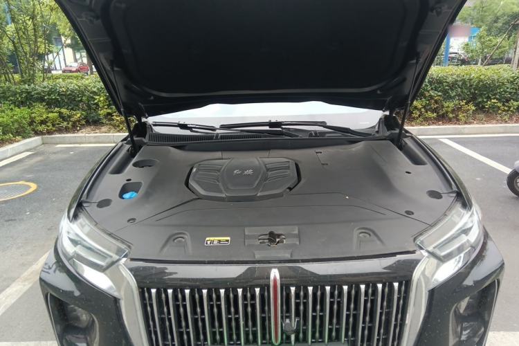 Used Hongqi HS5 2022 Revised Version 2.0T Smart Connect Flagship Edition Engine Bay