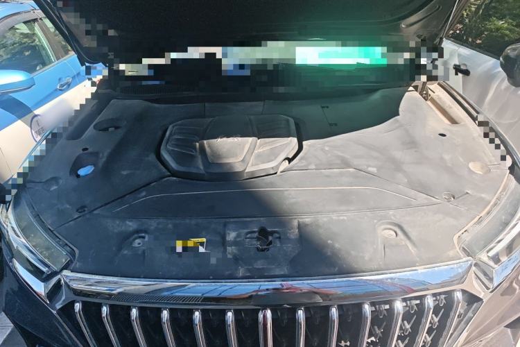 Used Hongqi HS5 2022 Facelifted Version 2.0T Smart Connect Flagship All-Wheel-Drive Edition Engine Bay