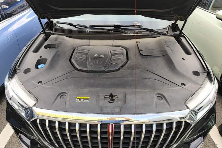 Used Hongqi HS5 2022 2.0T Smart Connect Flagship Edition Engine Bay