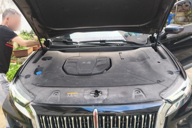 Used Hongqi HS5 2022 Revised Version 2.0T Smart Connect Flagship Edition Engine Bay