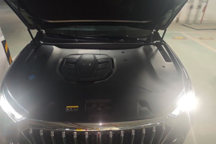 Used Hongqi HS5 2022 Revised Version 2.0T Smart Connect Flagship Edition Engine Bay