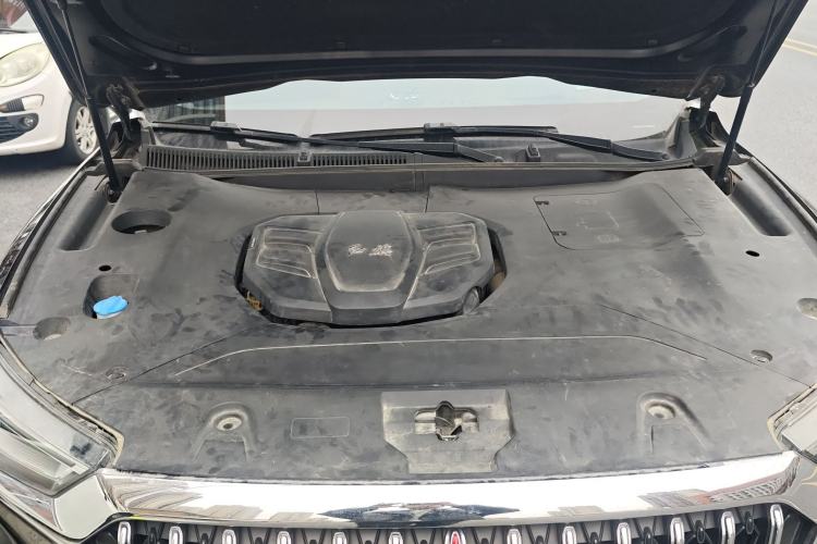 Used Hongqi HS5 2022 Revised Version 2.0T Smart Connect Flagship Edition Engine Bay