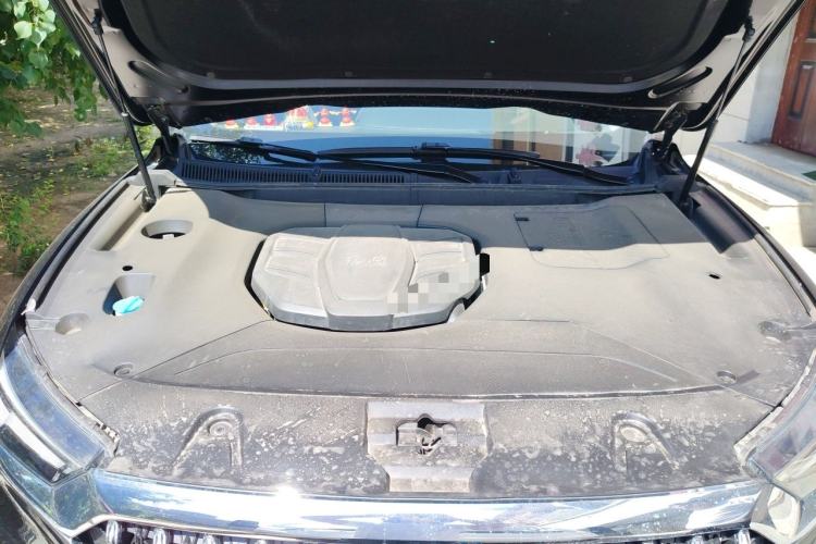 Used Hongqi HS5 2022 2.0T Smart Connect Flagship Edition Engine Bay